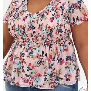 NWT TORRID FLORAL PEPLUM TOP